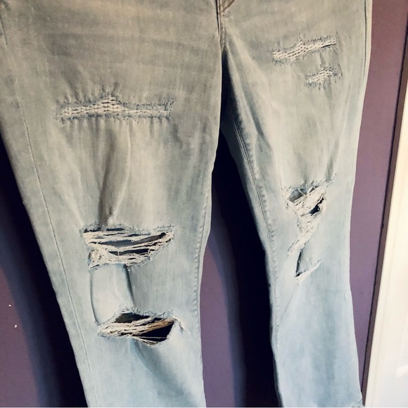American Eagle AE Artist Flare Jean Size 14 Distressed Crushed Ice - Picture 4 of 12